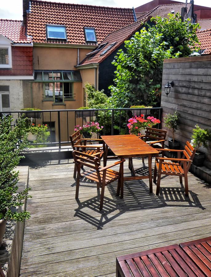ברוז' Hostel Lybeer Private Rooms Just For Two! מראה חיצוני תמונה